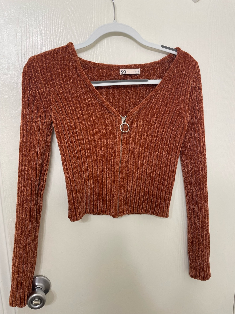 SO Rust Ribbed Zip-Front Cropped Top